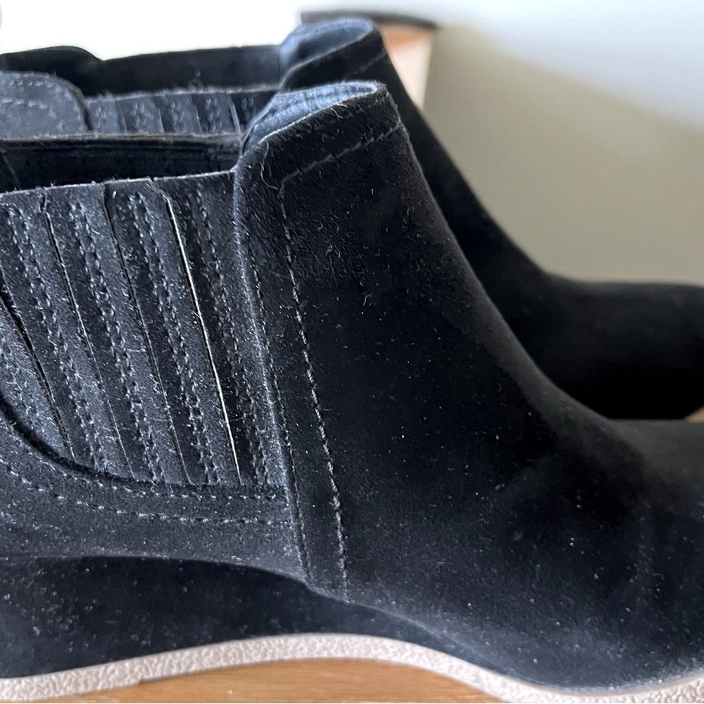 Stitch Fix Dolce Vita “Diba” Suede Booties Sz 6. New w/o tag